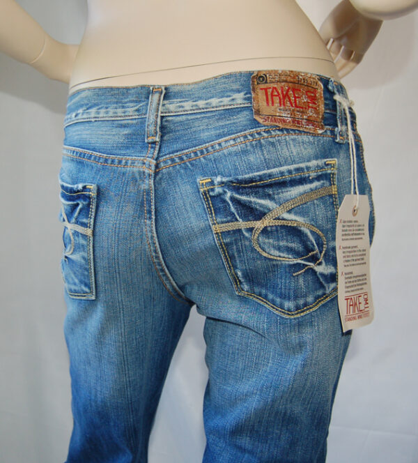 Take Two Damen Jeans Patty DO616 Logo-Patch Blau